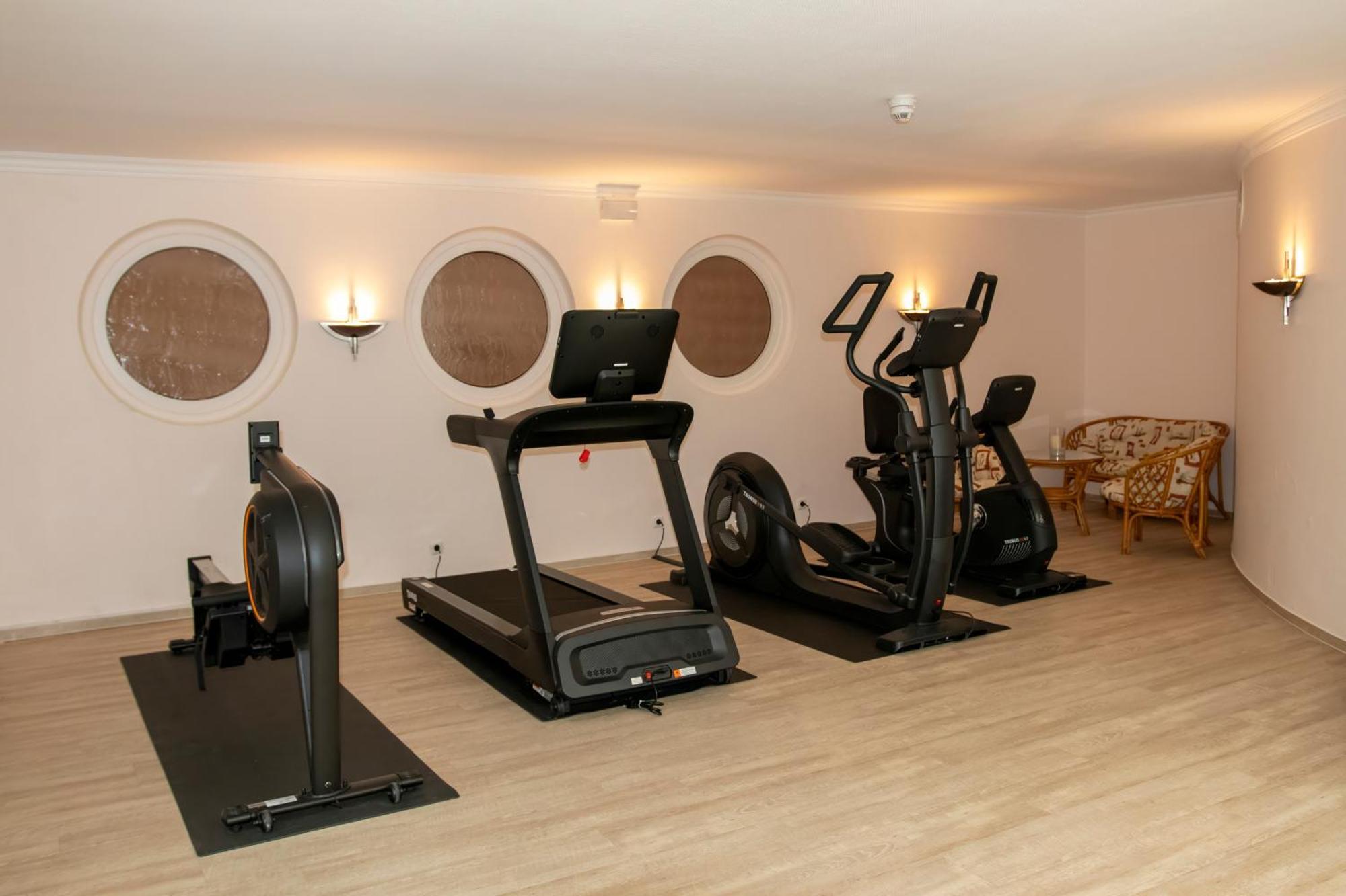 Golf- Und Wellnesshotel Amtsheide Bad Bevensen Luaran gambar